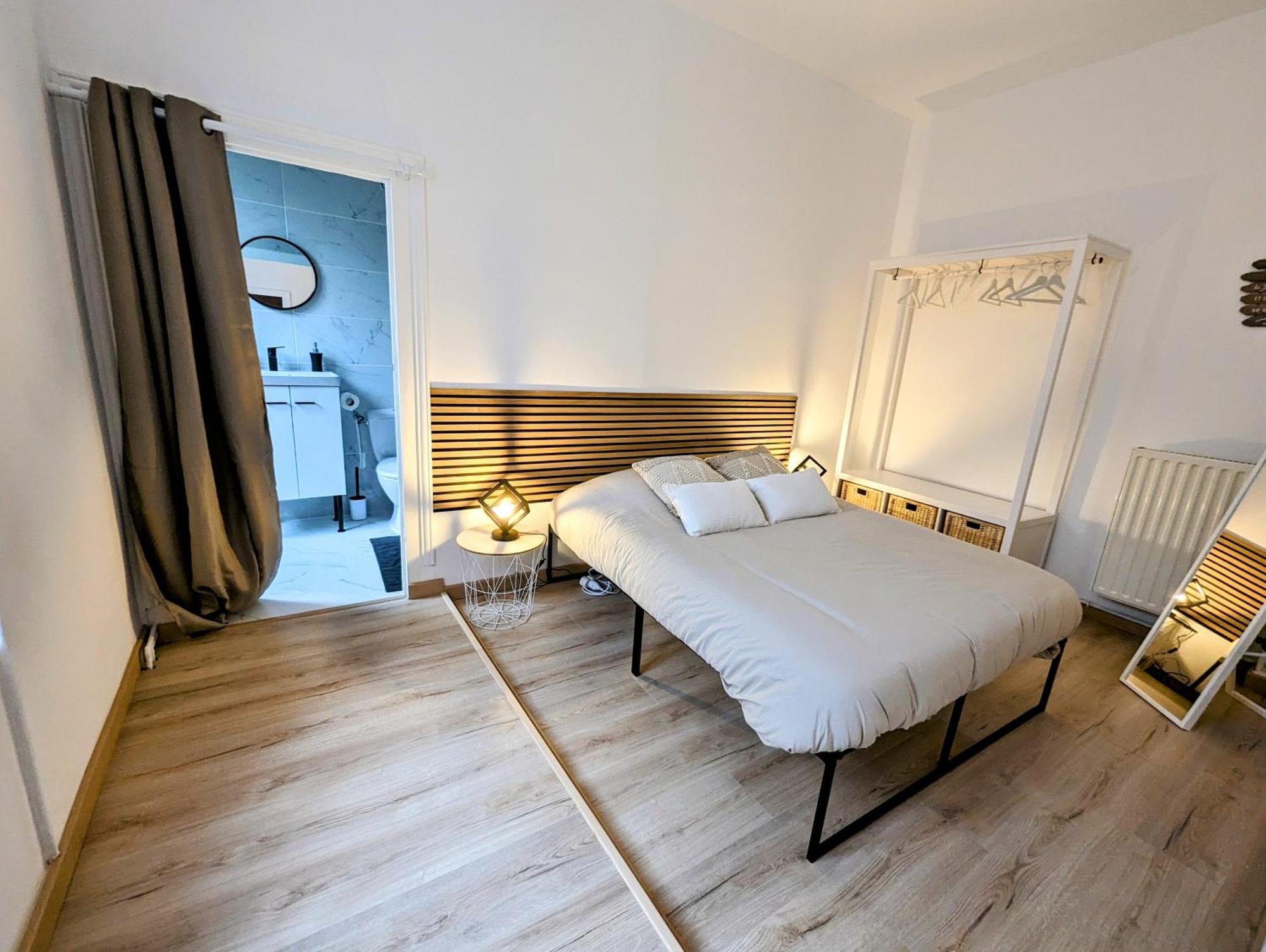 Apartment Complet Centre Jusqu'a 6 Couchages
